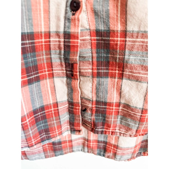 Eden and Olivia Plaid Lightweight Flannel‎ - Picture 4 of 5